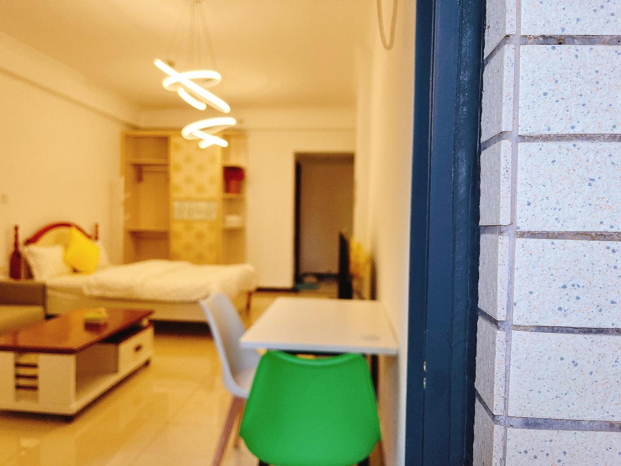 Yoyo Youth Apartment Kanton Exteriér fotografie